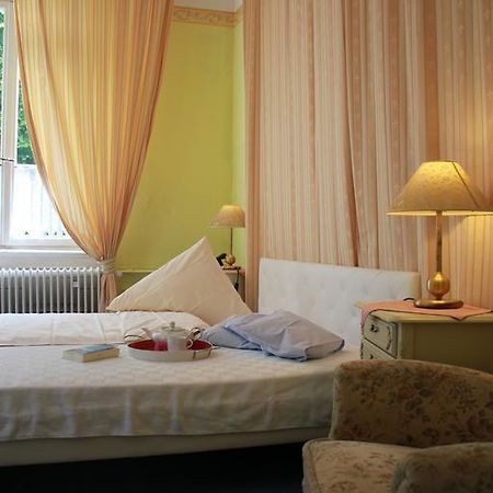Hotel Waldfriede Дармщат Стая снимка