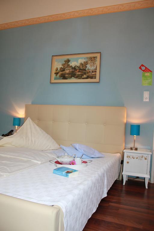 Hotel Waldfriede Дармщат Стая снимка